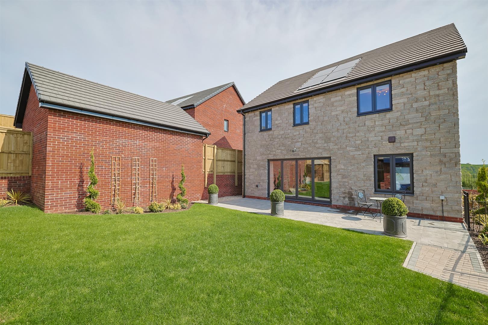 Golwg Y Bryn, Ffordd Pendre, Carmarthen, SA31 3FY